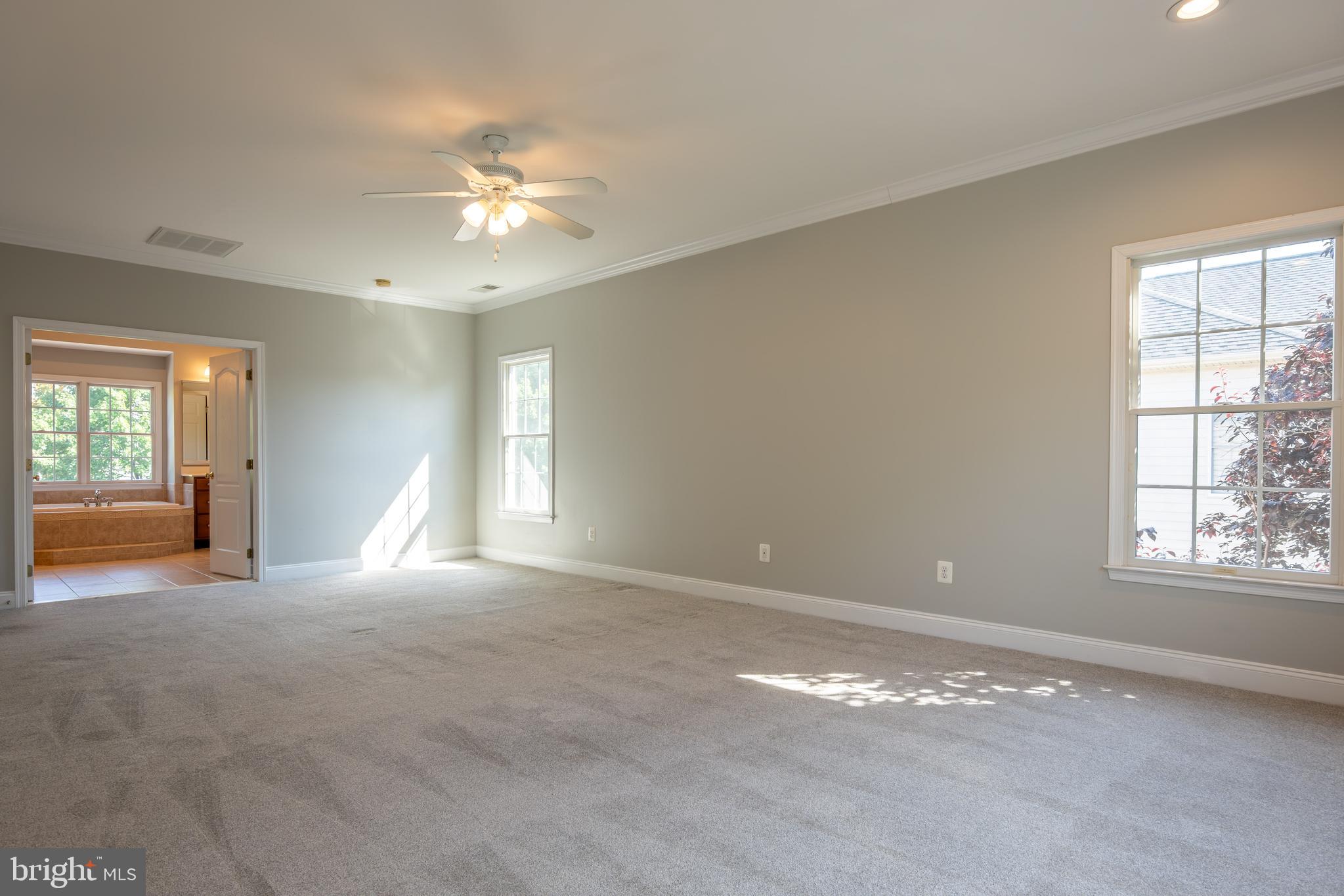 BELMONT COUNTRY CLUB - Residential