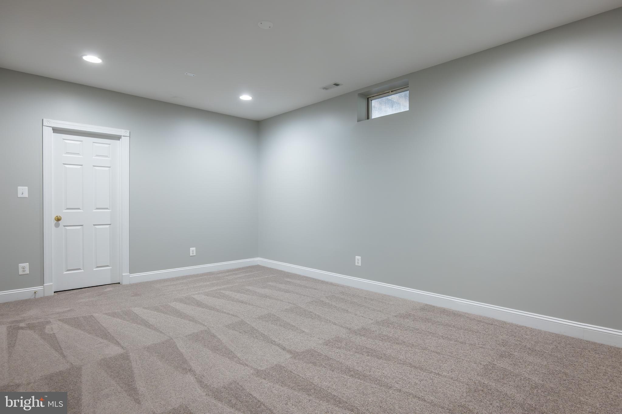 BELMONT COUNTRY CLUB - Residential
