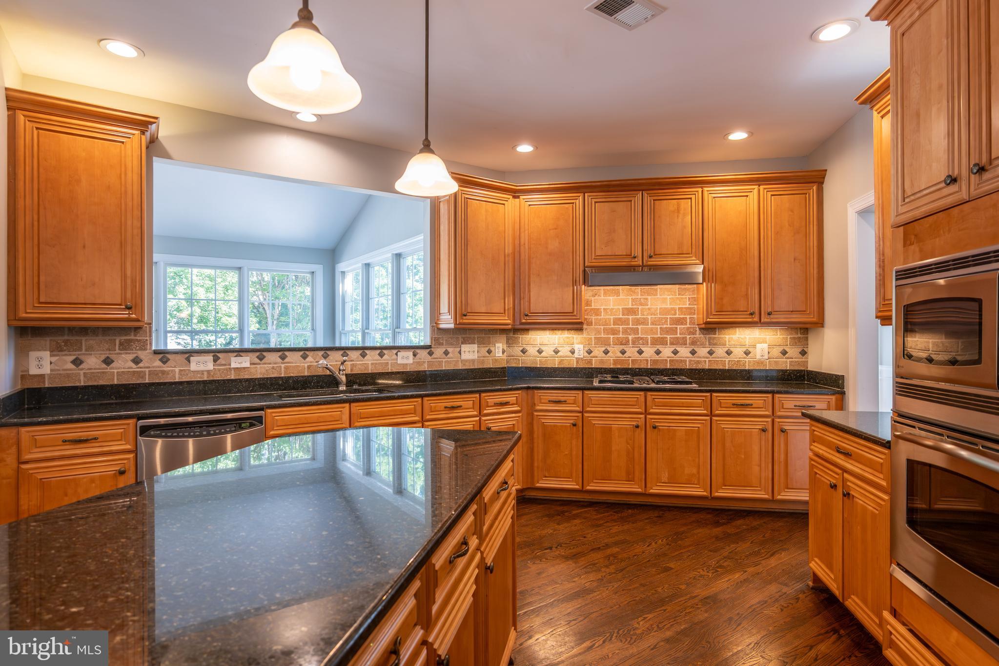 BELMONT COUNTRY CLUB - Residential
