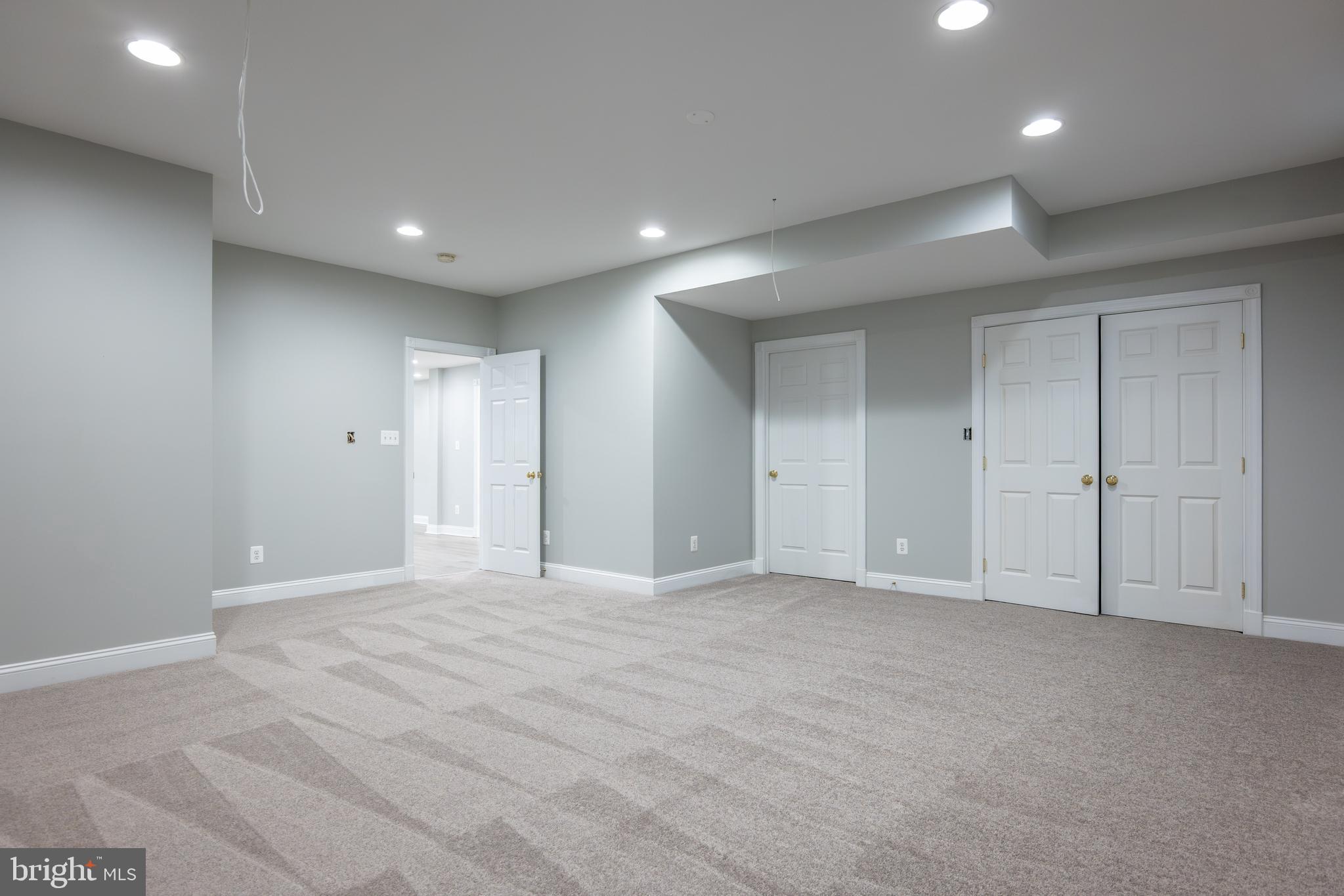 BELMONT COUNTRY CLUB - Residential