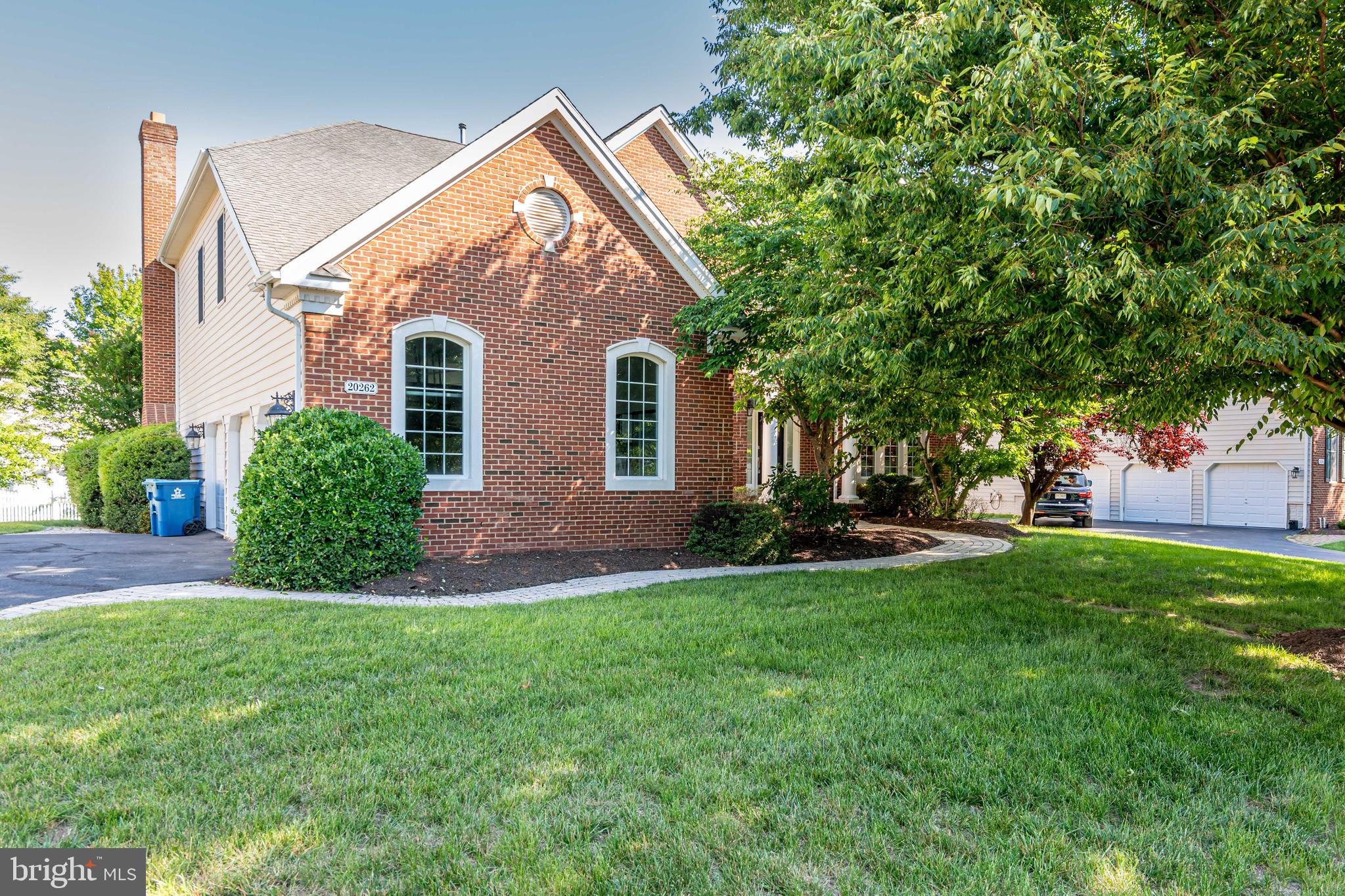 BELMONT COUNTRY CLUB - Residential