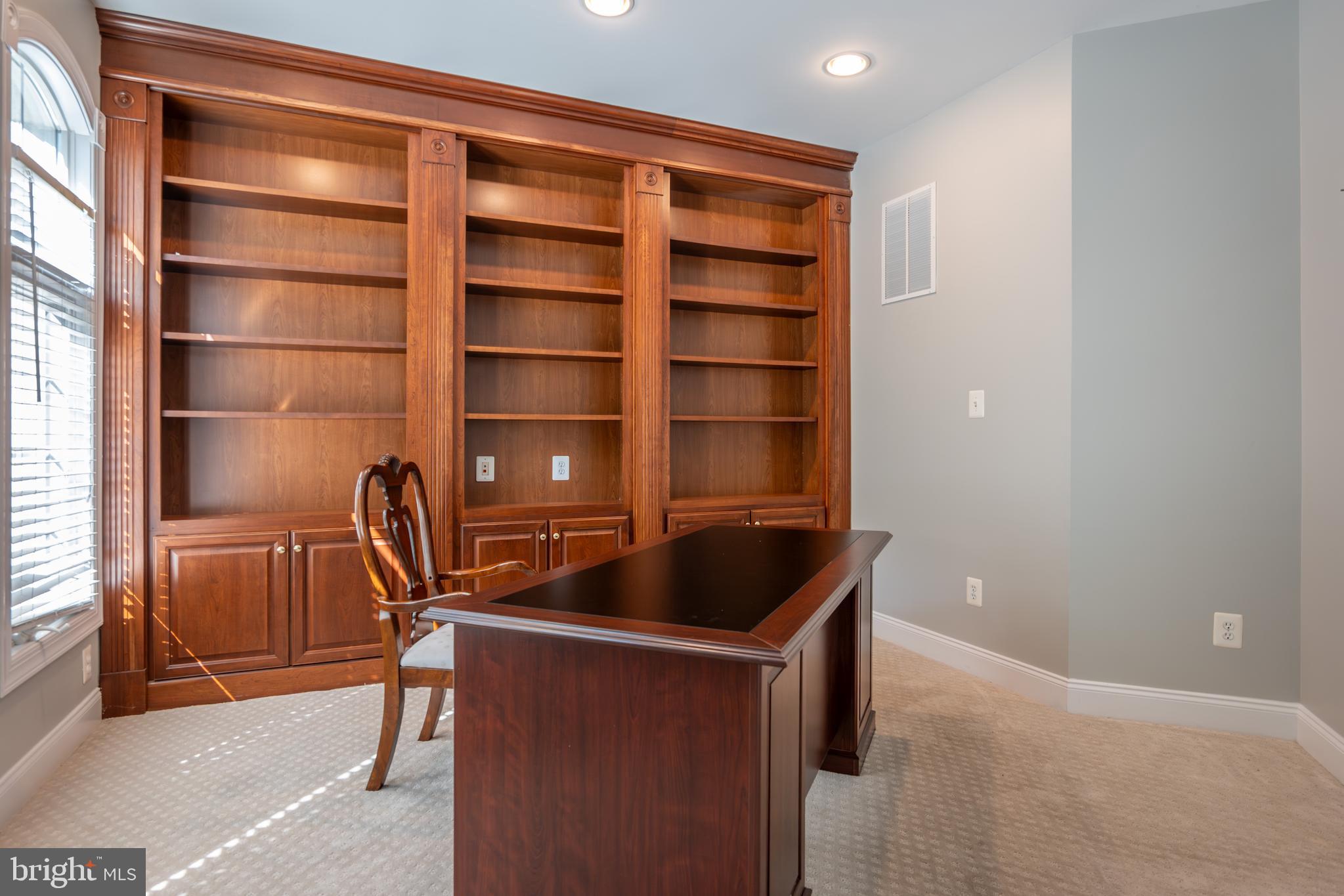 BELMONT COUNTRY CLUB - Residential