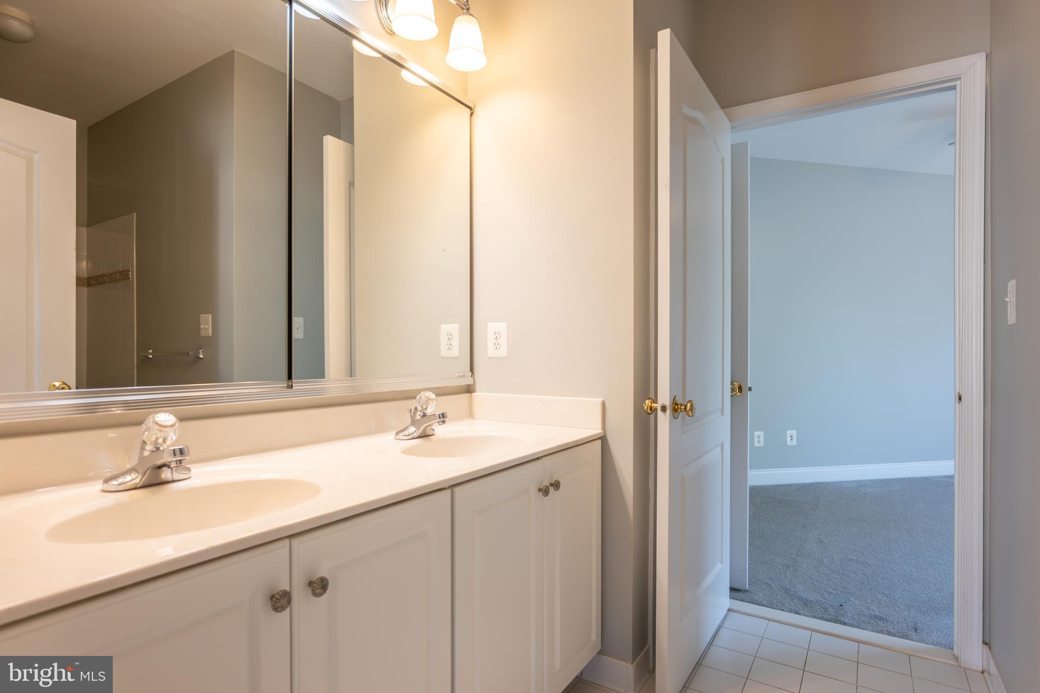 BELMONT COUNTRY CLUB - Residential