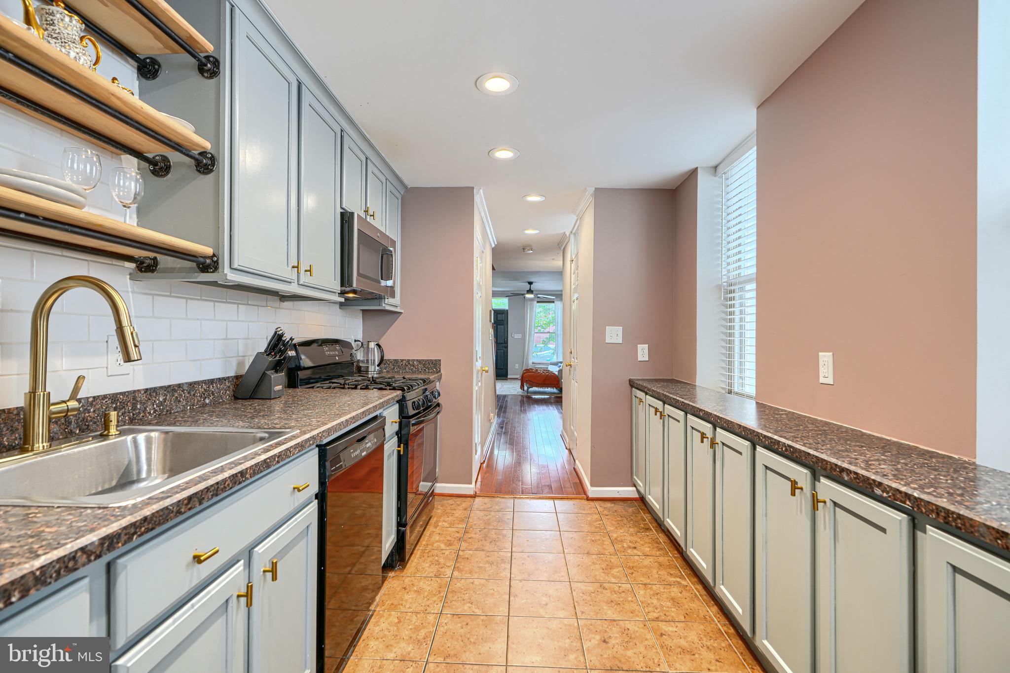 CANTON - Residential