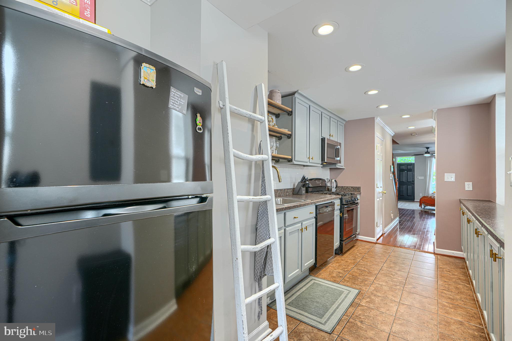 CANTON - Residential