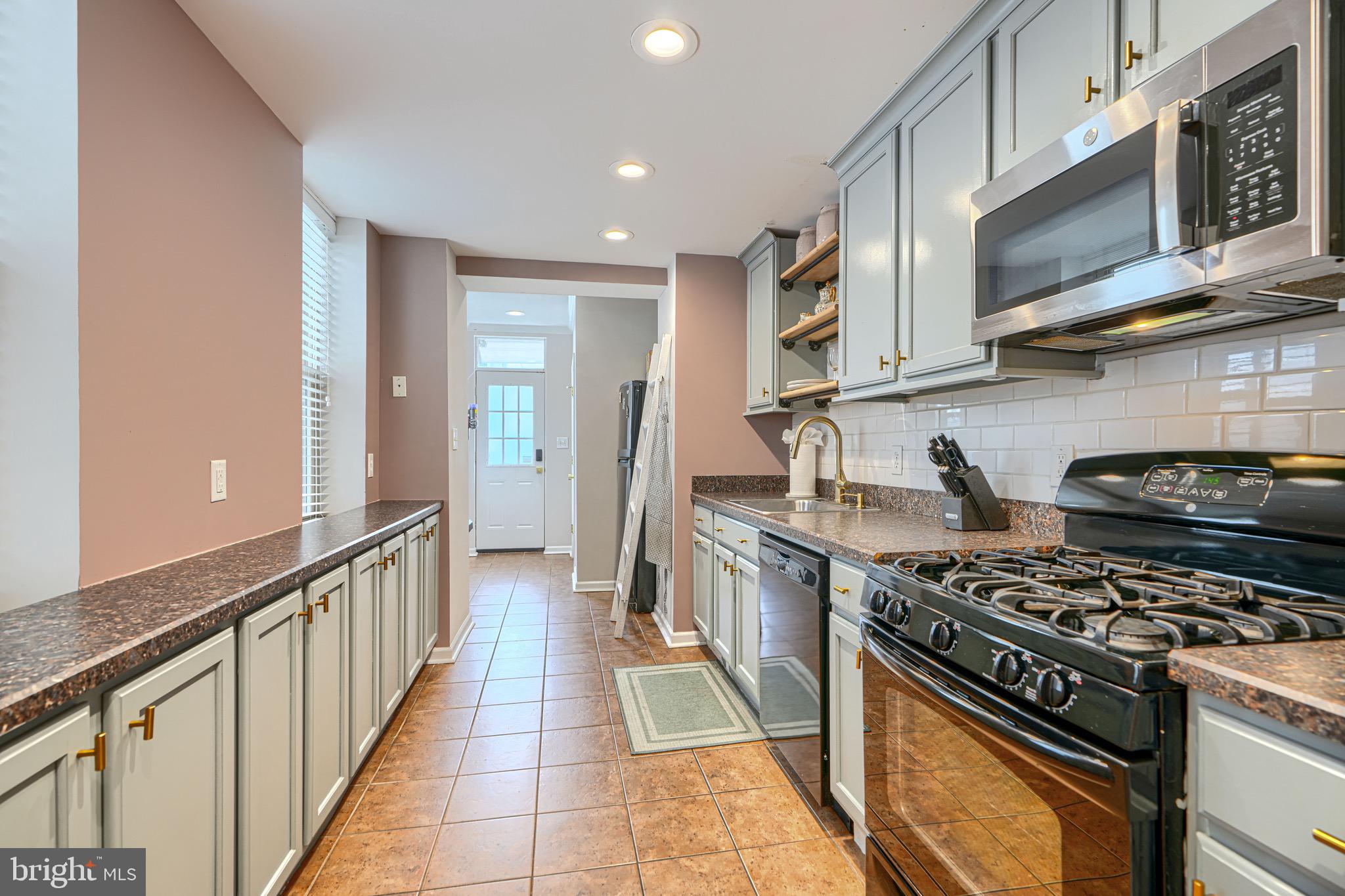 CANTON - Residential