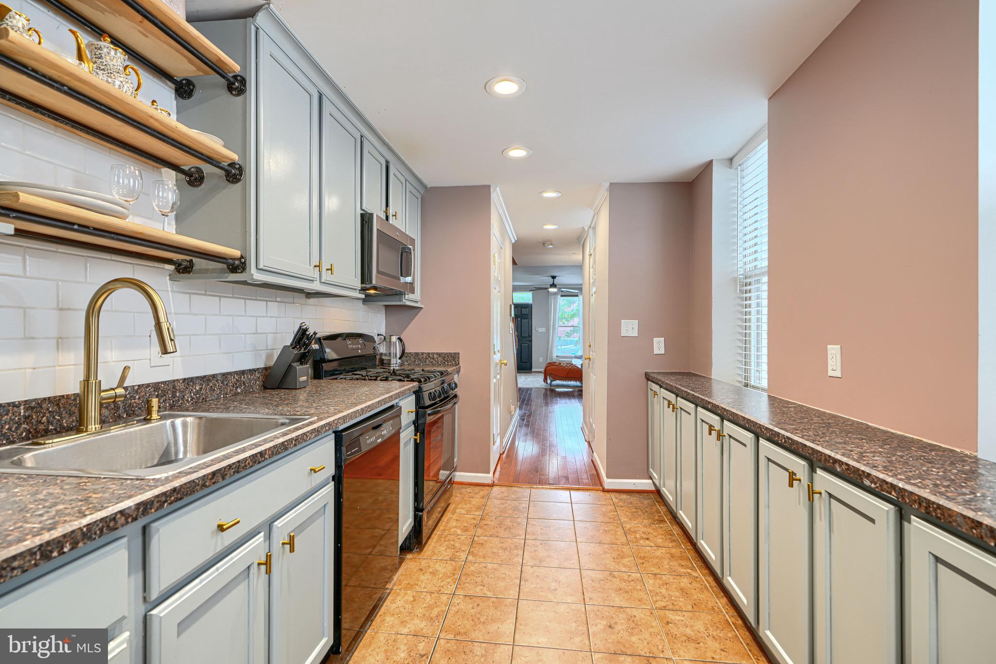 CANTON - Residential