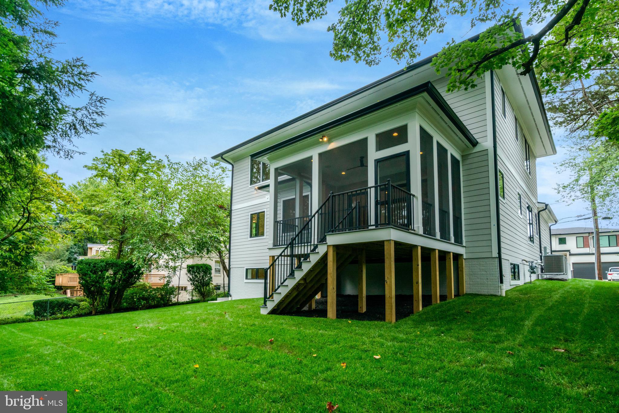 DOVER BALMORAL RIVERWOOD - Residential