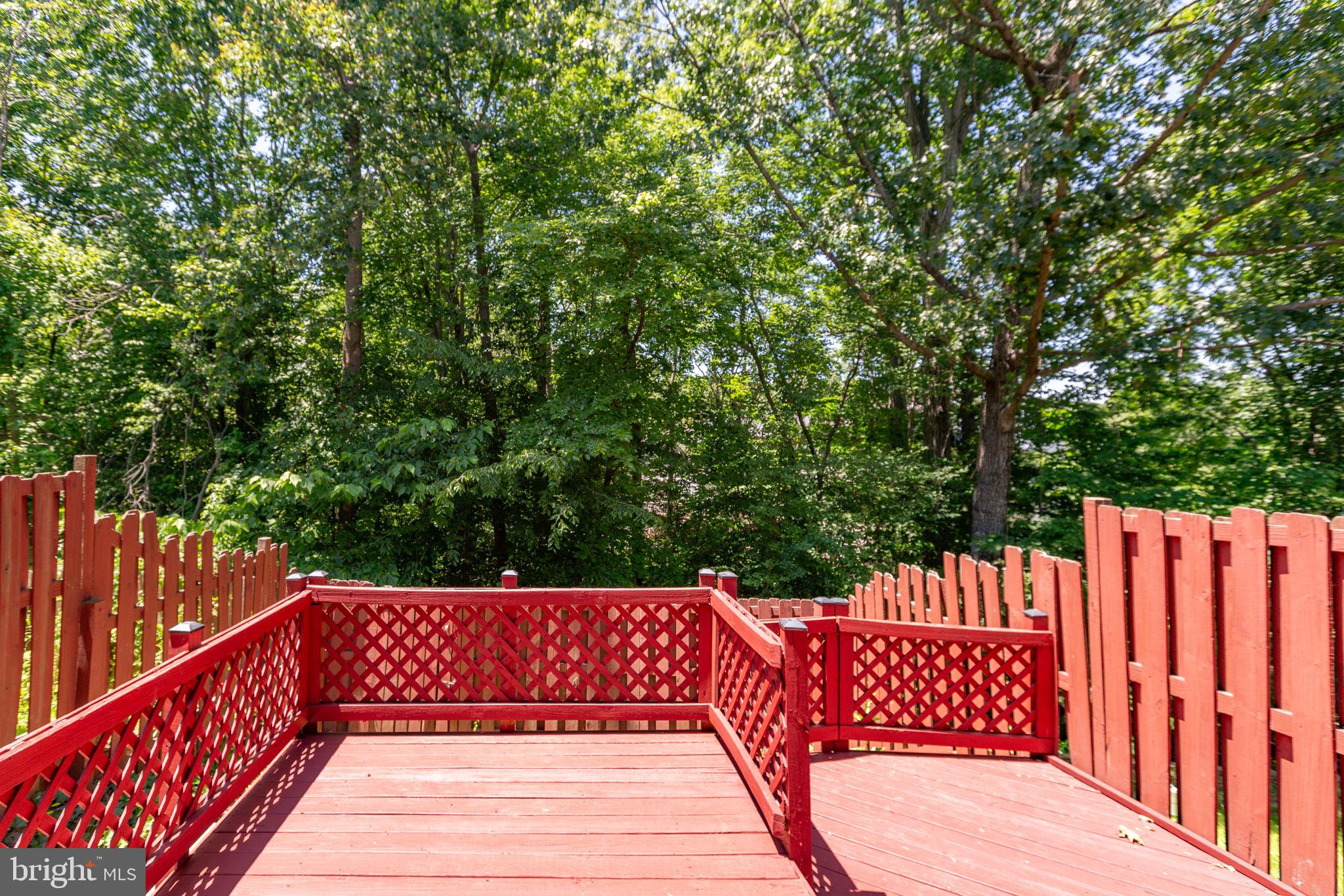 HAMPTON OAKS - Residential
