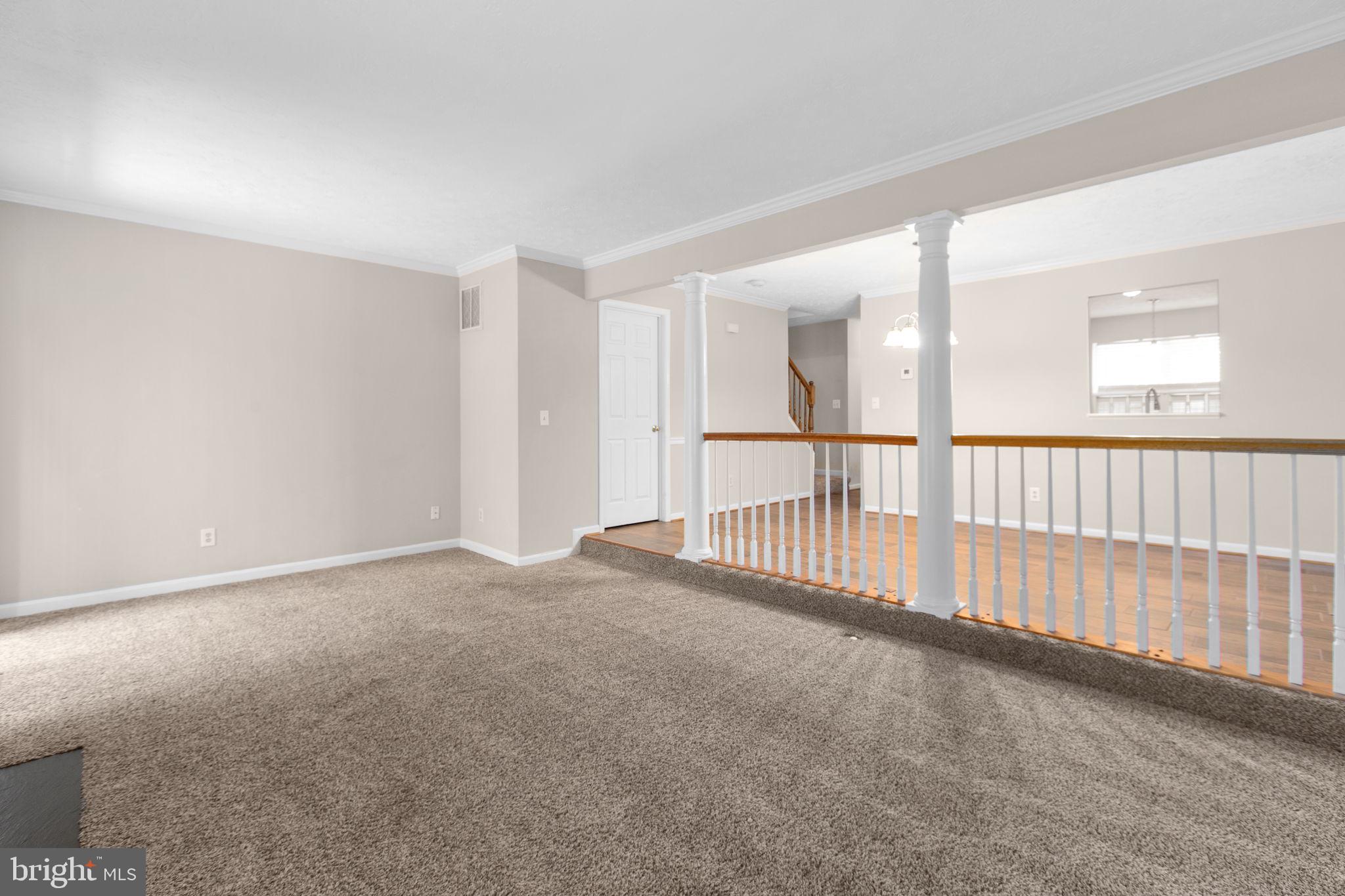 HAMPTON OAKS - Residential