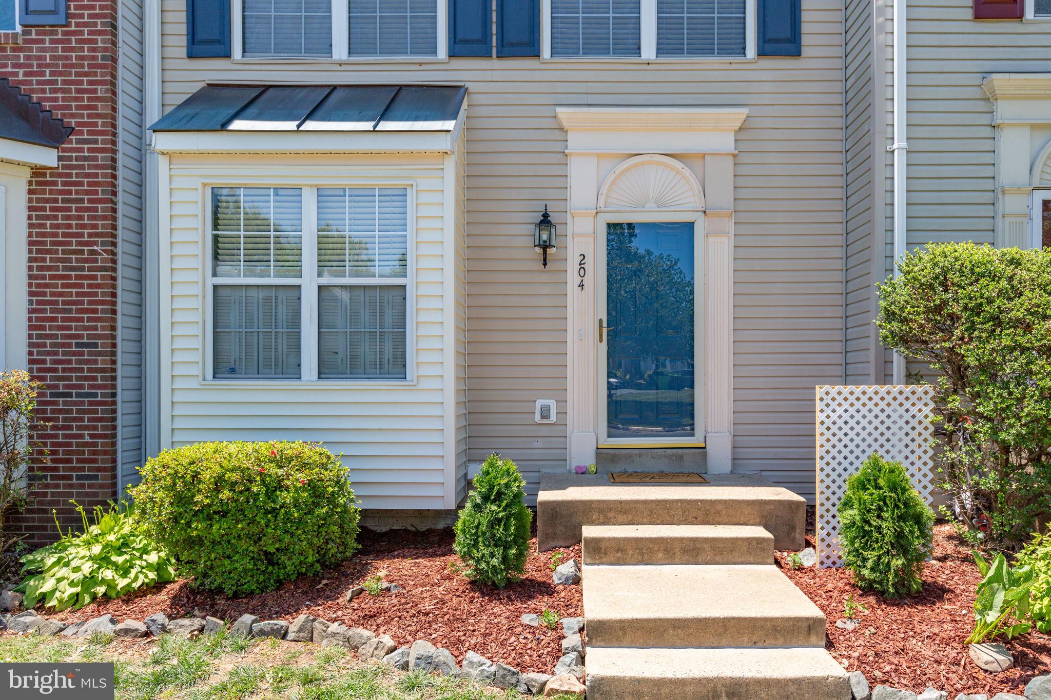 HAMPTON OAKS - Residential