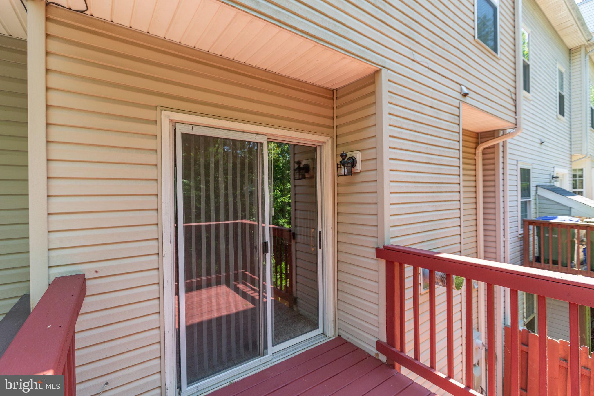 HAMPTON OAKS - Residential