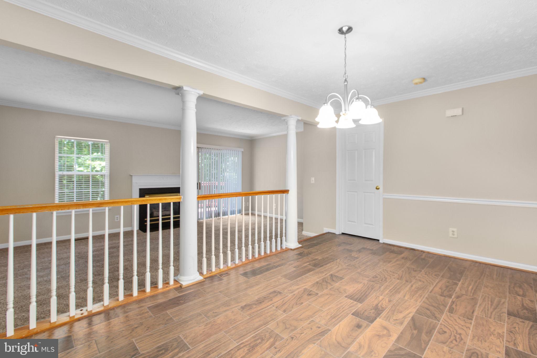 HAMPTON OAKS - Residential