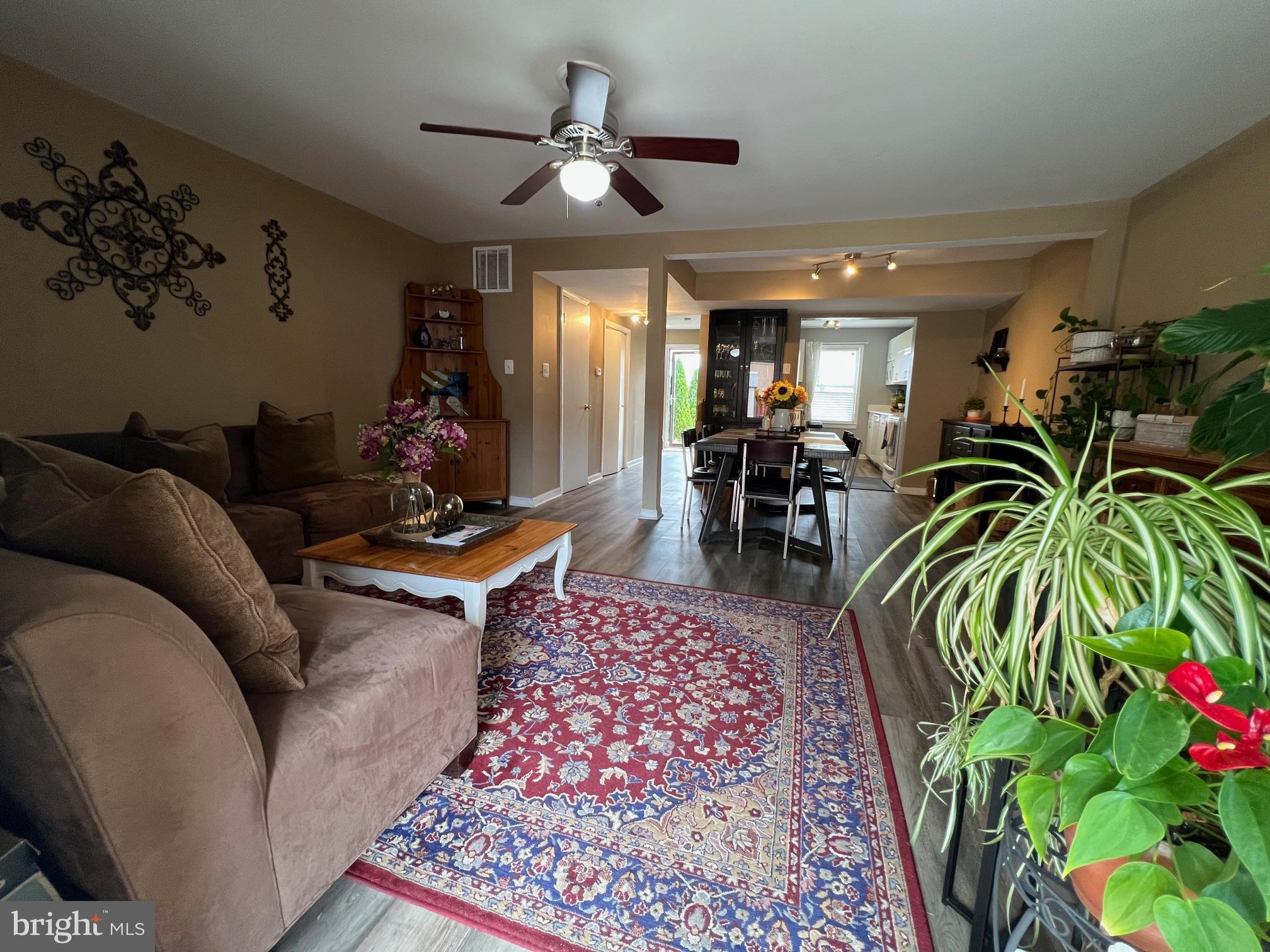 GEORGETOWN VILLAGE - Residential