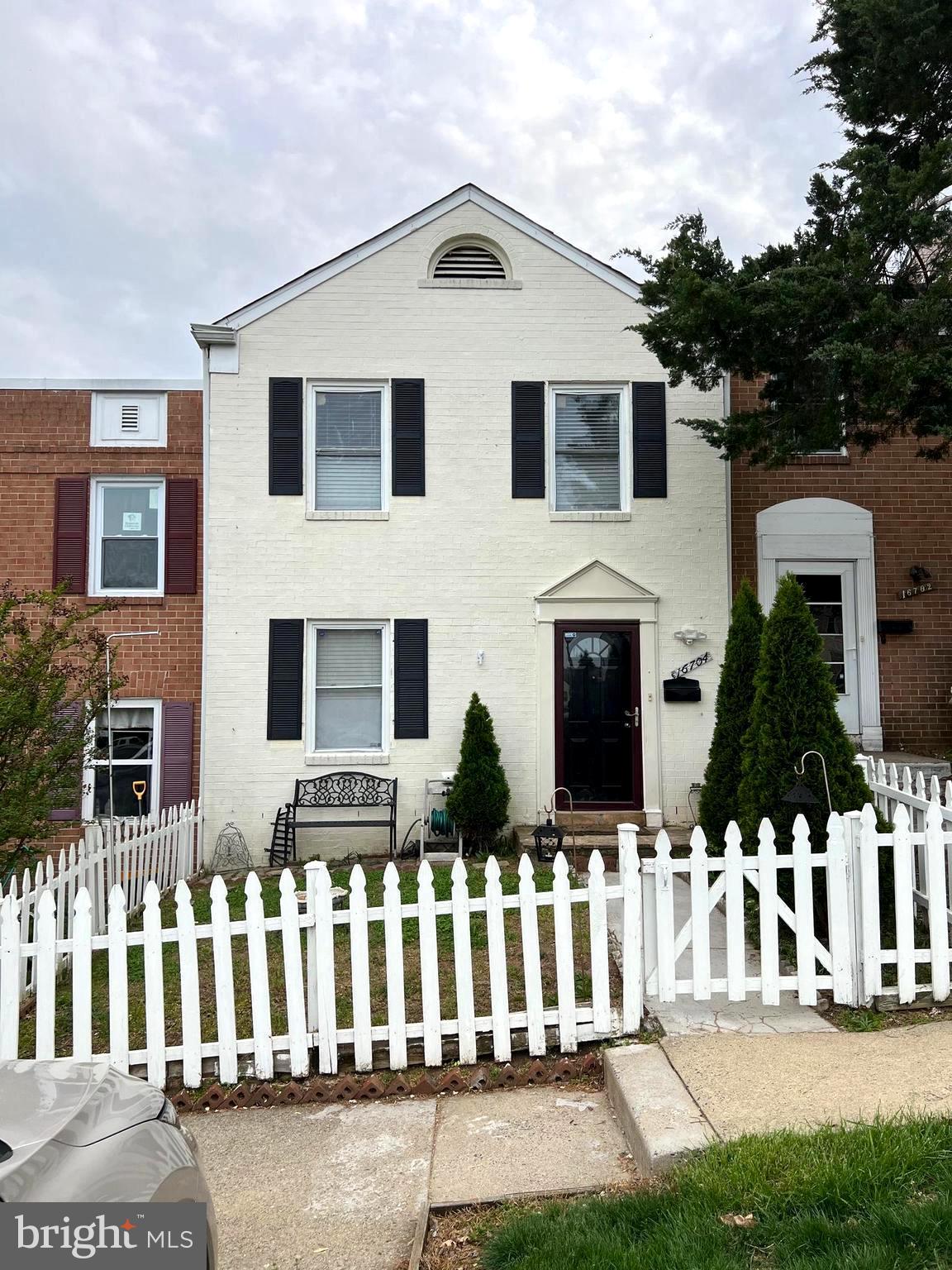 GEORGETOWN VILLAGE - Residential