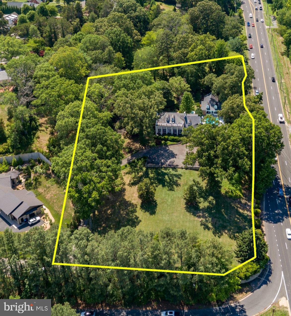 WESTMONT - Residential