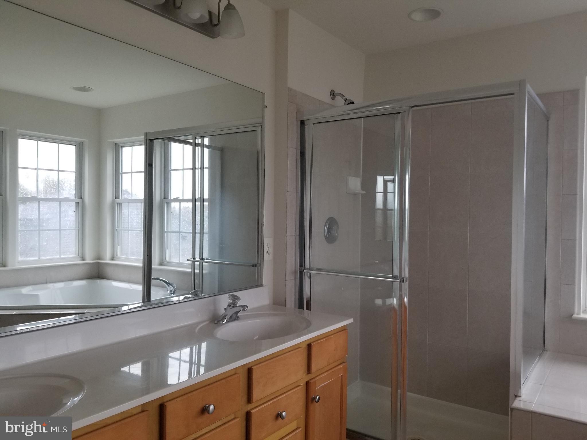 FAIRCREST NORTH - Residential Lease