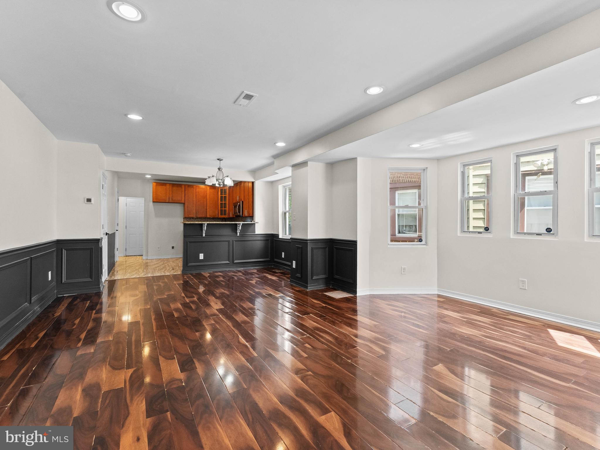 GERMANTOWN - Residential