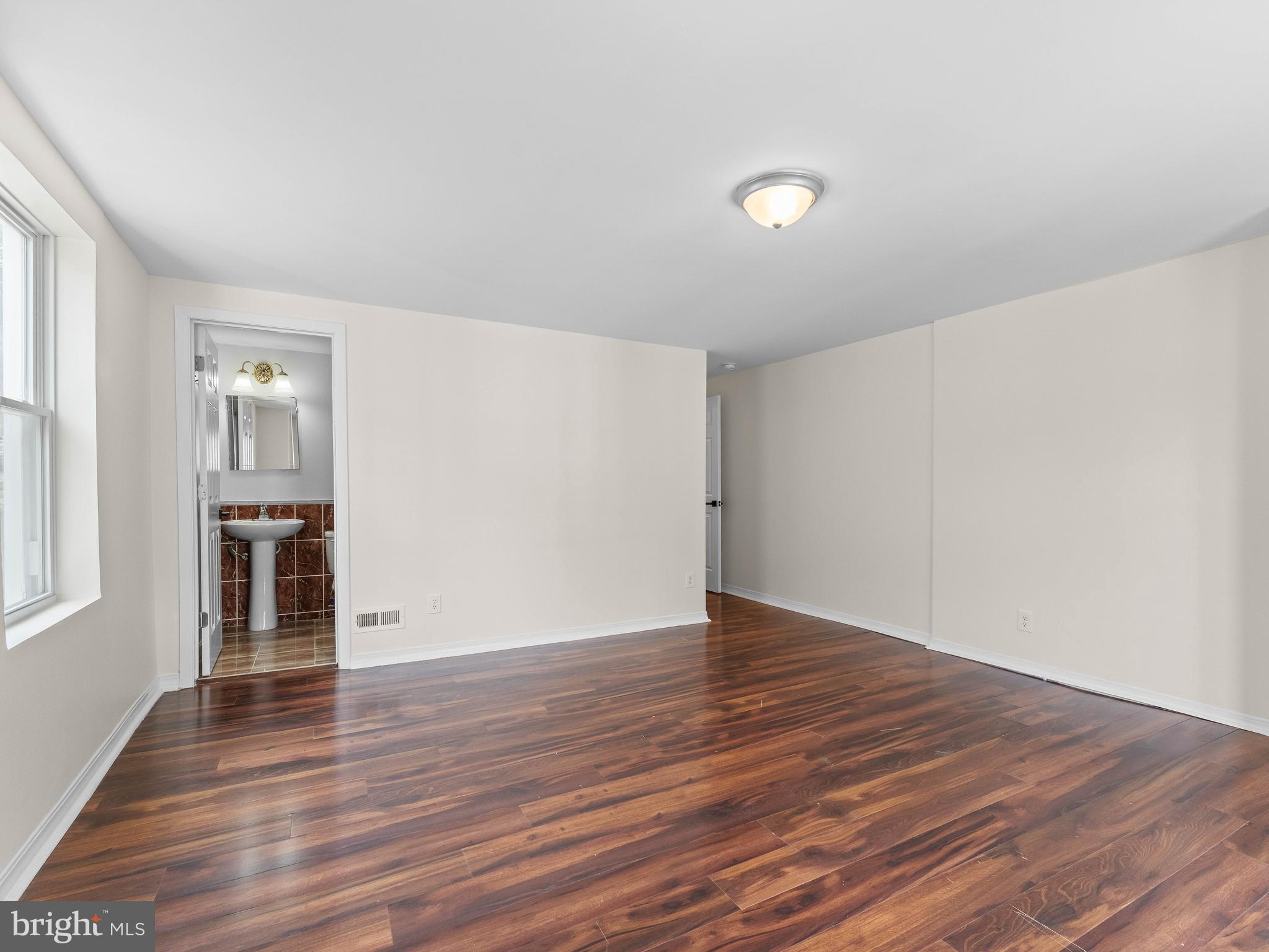 GERMANTOWN - Residential
