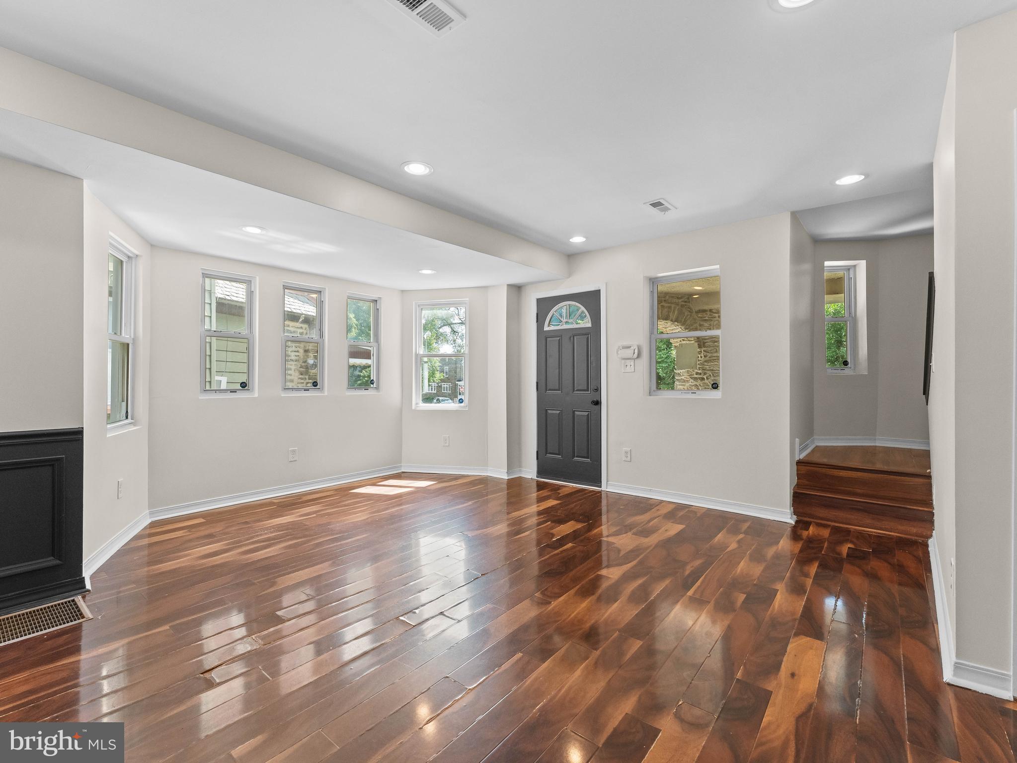 GERMANTOWN - Residential
