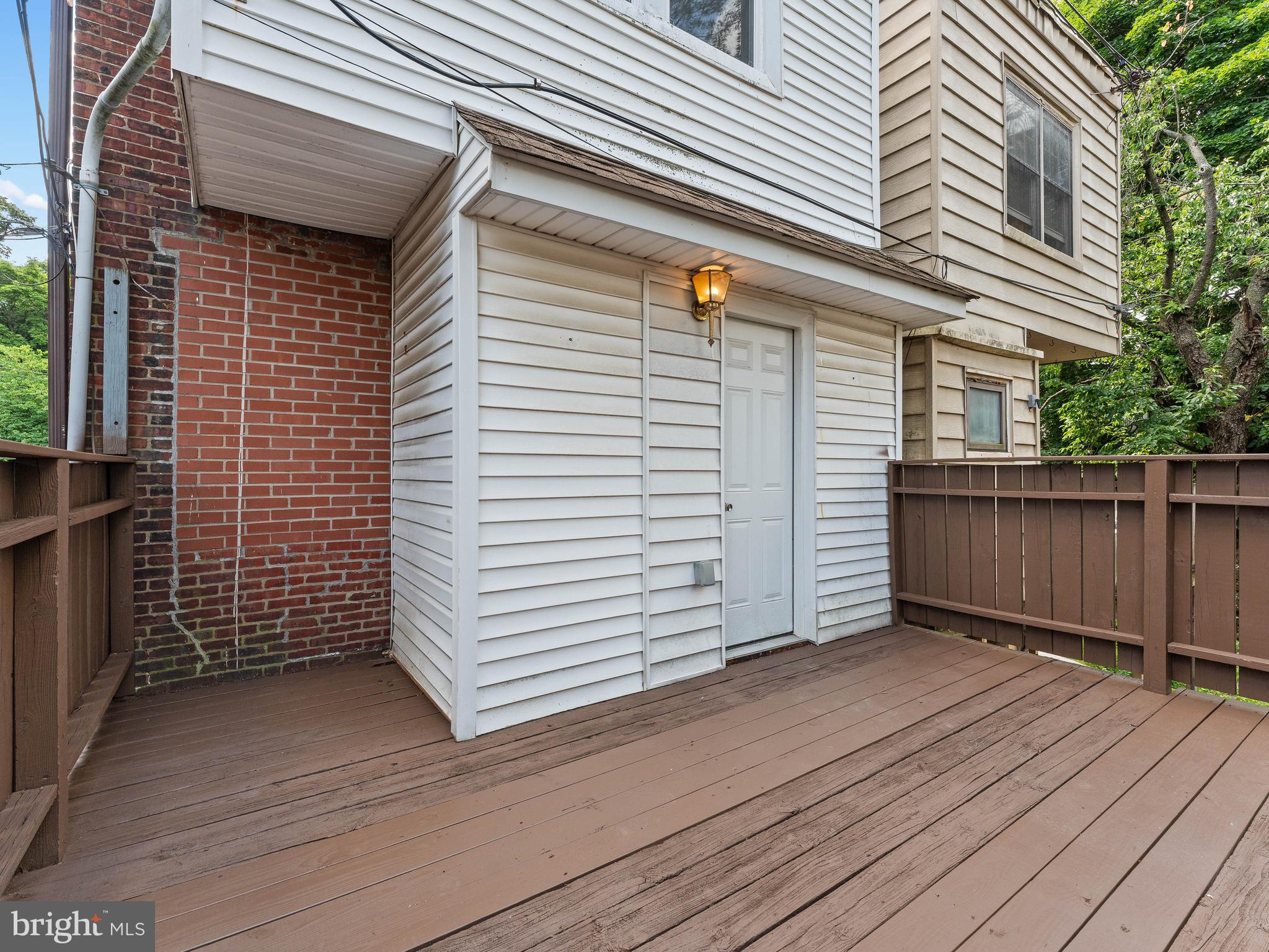 GERMANTOWN - Residential