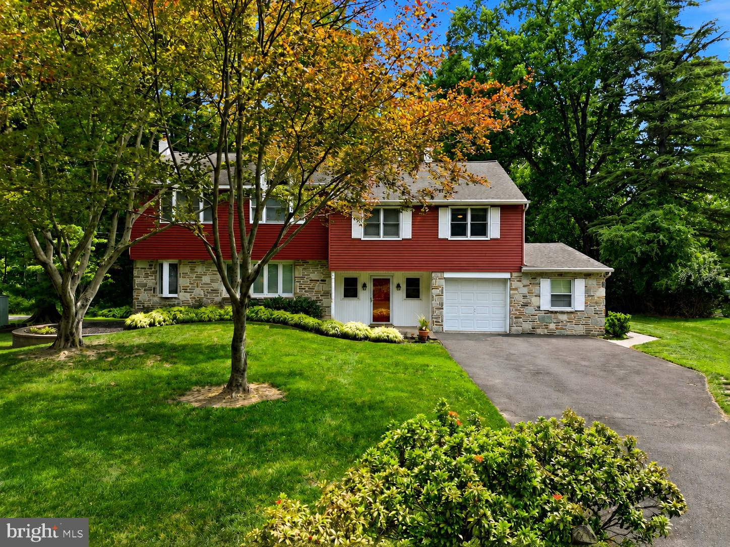 PHEASANT RUN - Residential