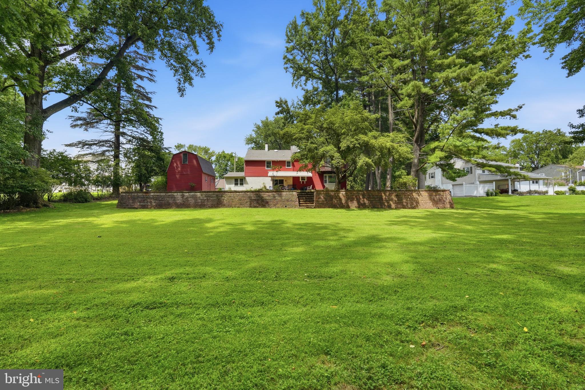 PHEASANT RUN - Residential