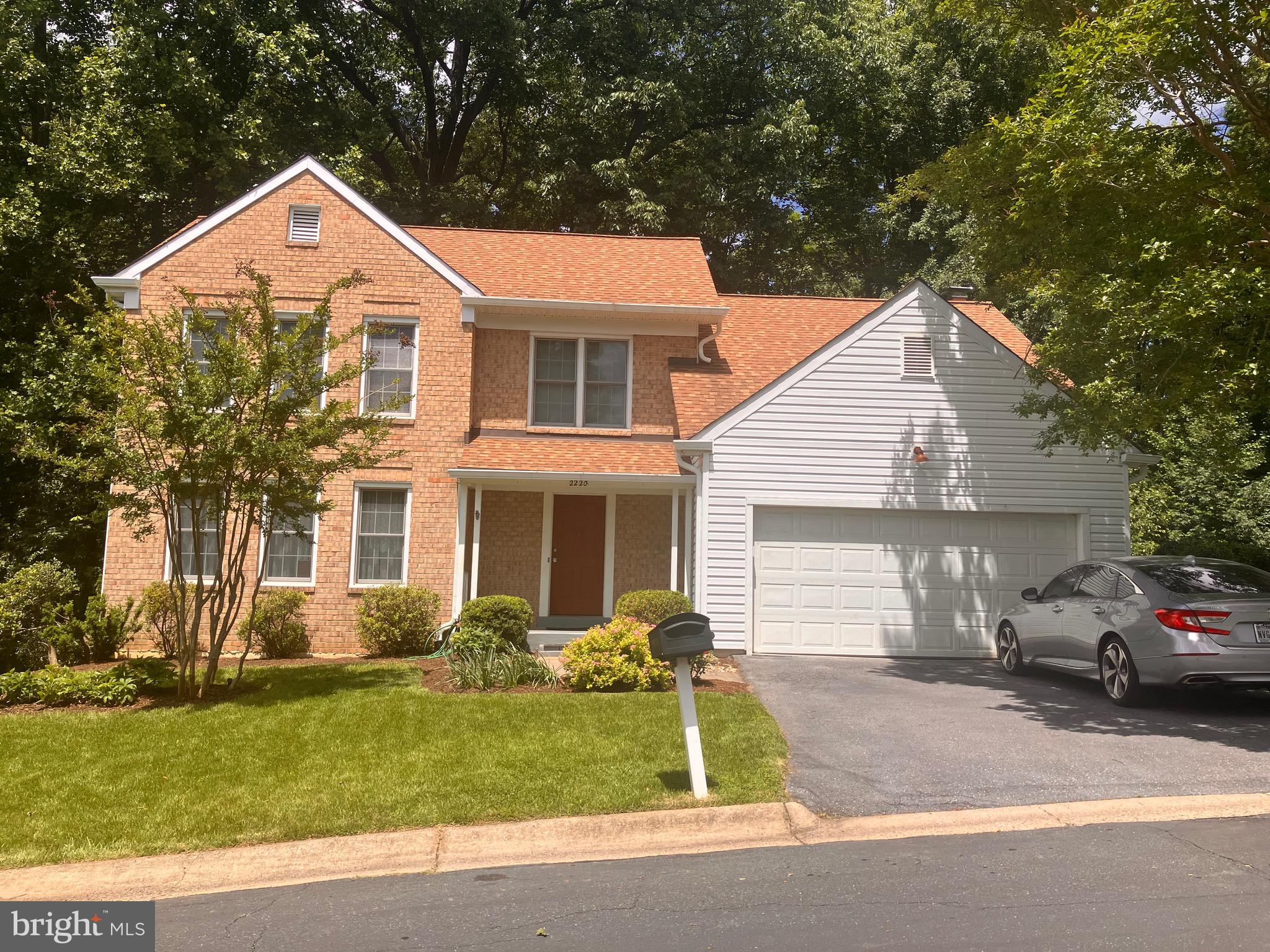 SNOWDENS MILL - Residential Lease