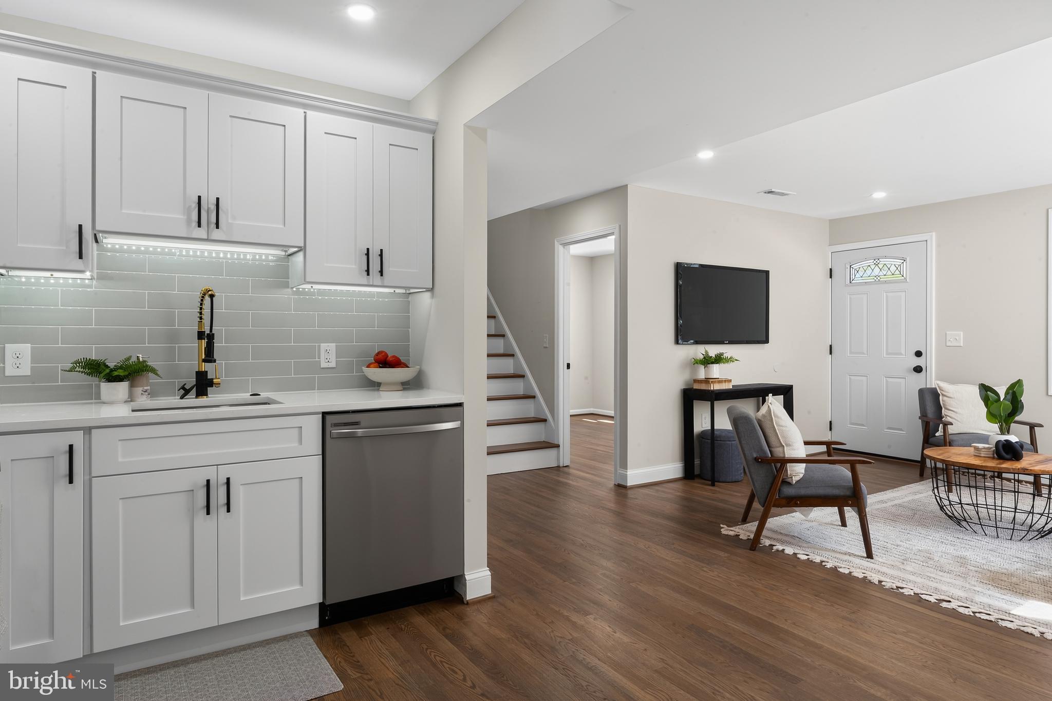 ROCKCREST - Residential