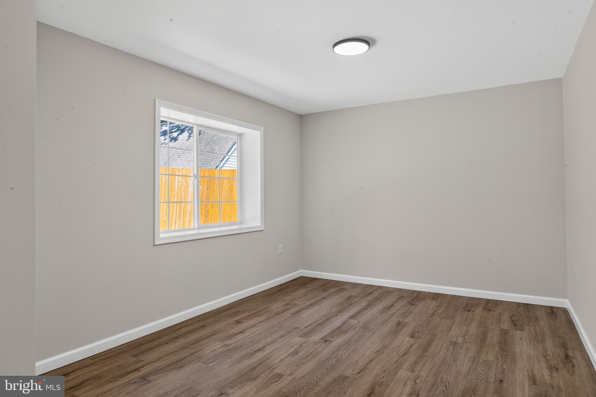 ROCKCREST - Residential