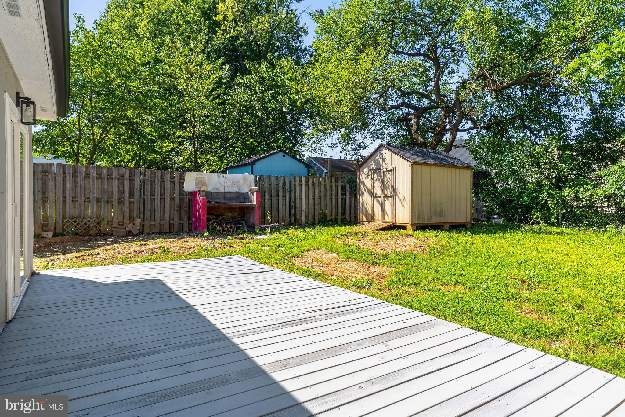 ROCKCREST - Residential