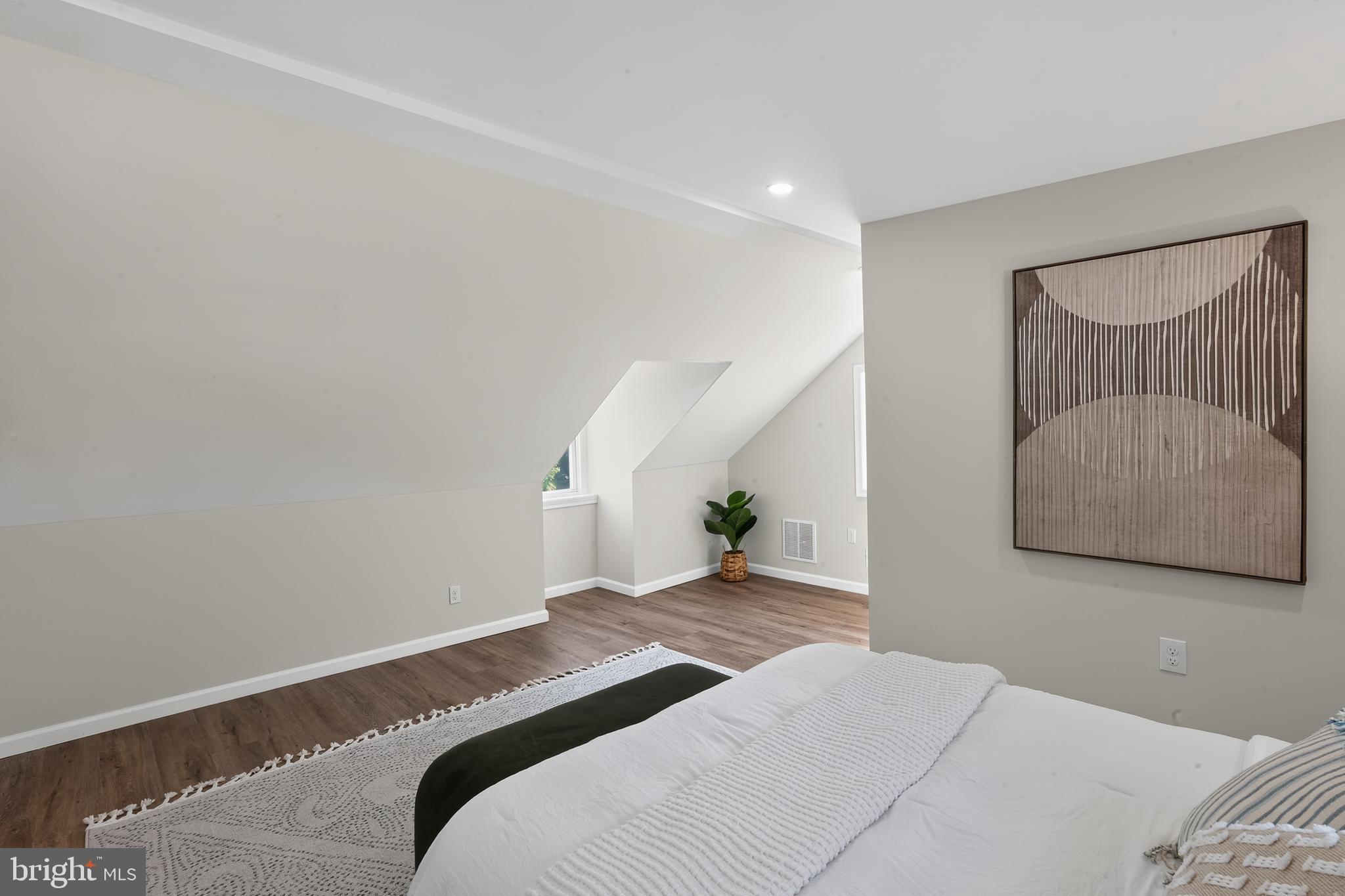 ROCKCREST - Residential