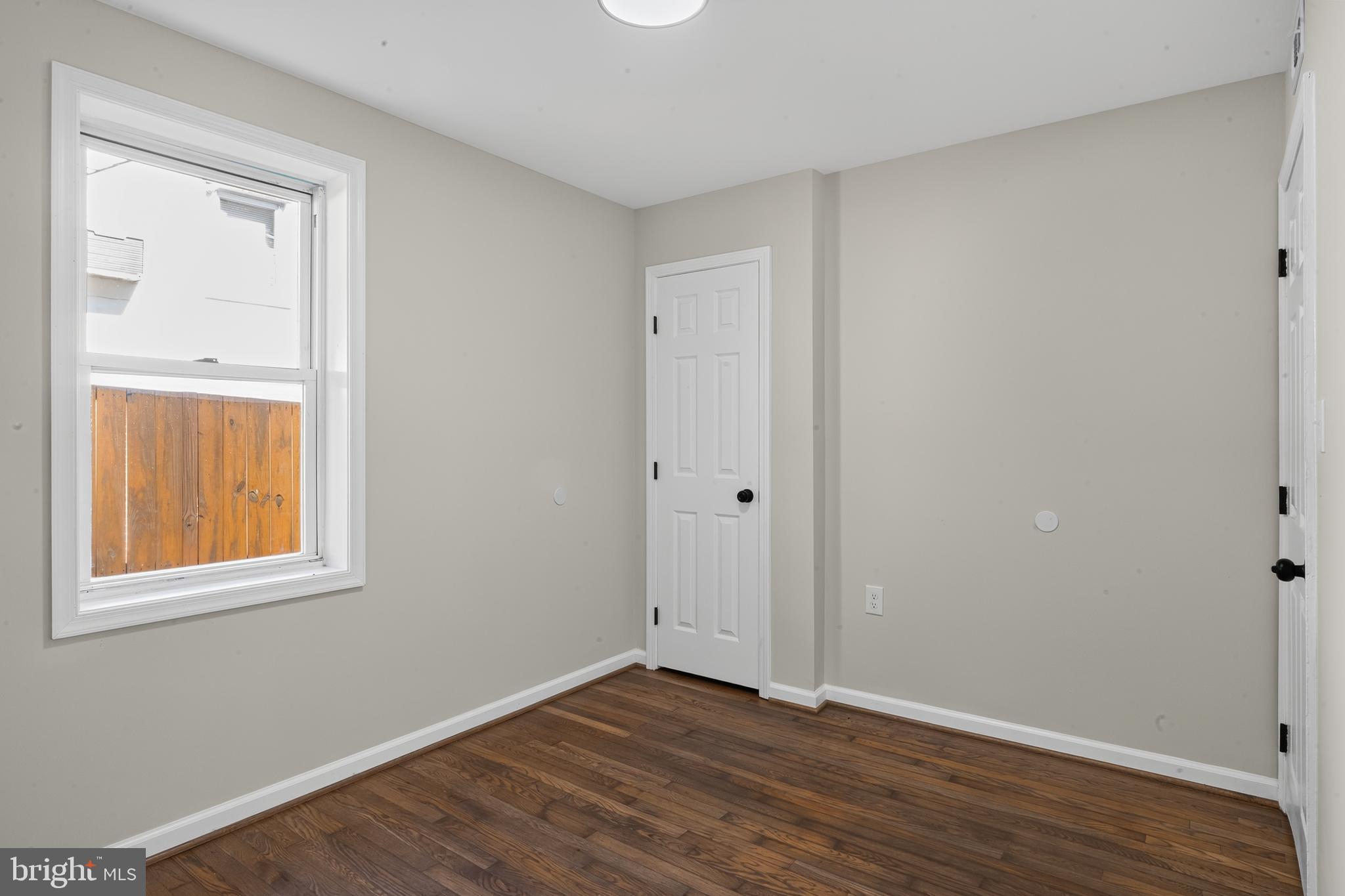 ROCKCREST - Residential