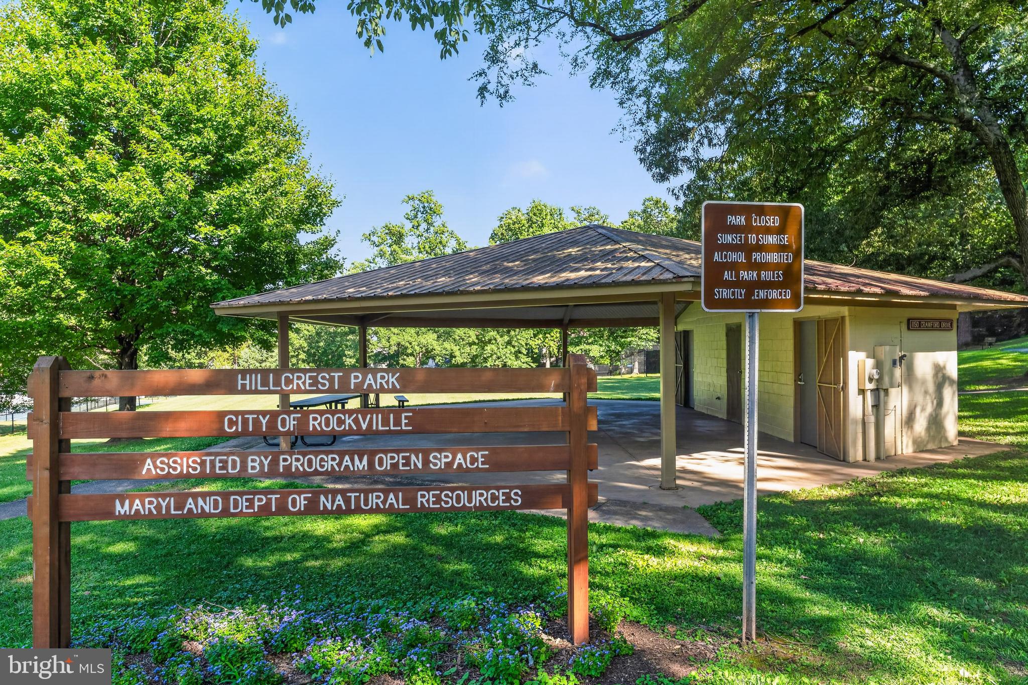 ROCKCREST - Residential