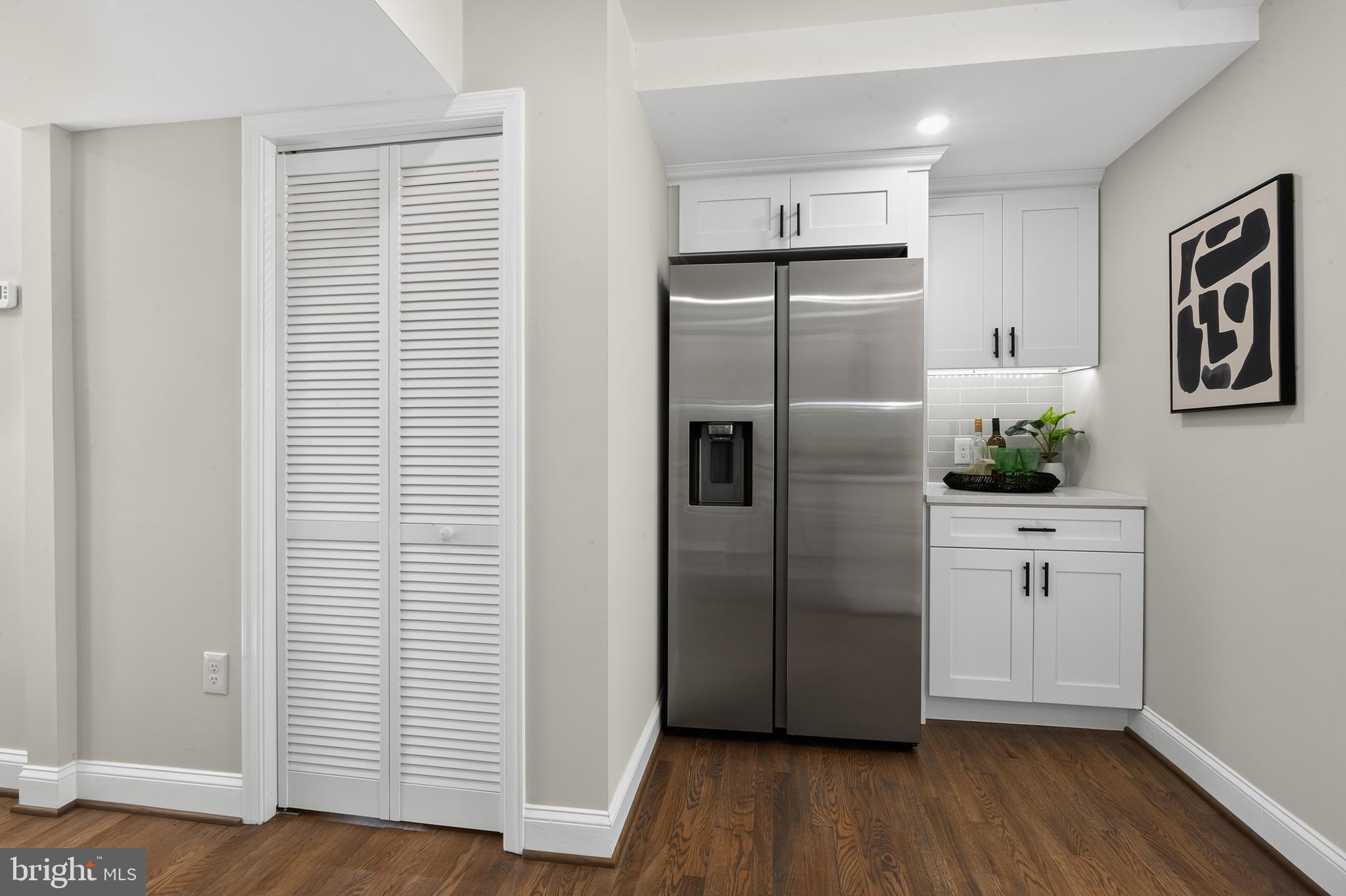 ROCKCREST - Residential