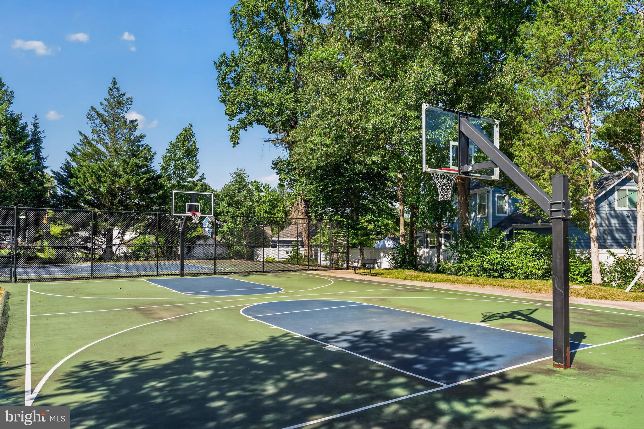 ROCKCREST - Residential
