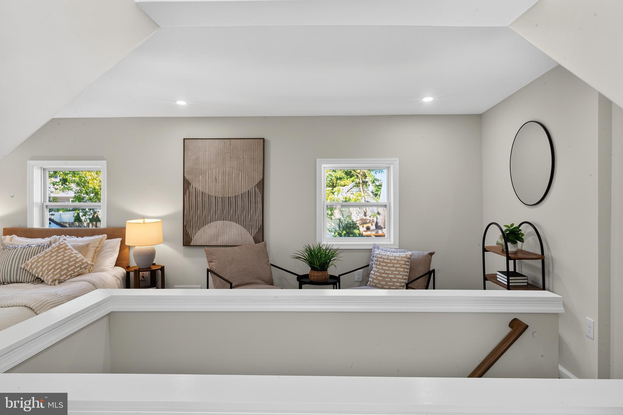 ROCKCREST - Residential
