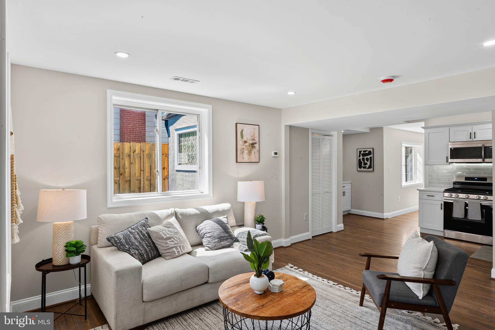 ROCKCREST - Residential