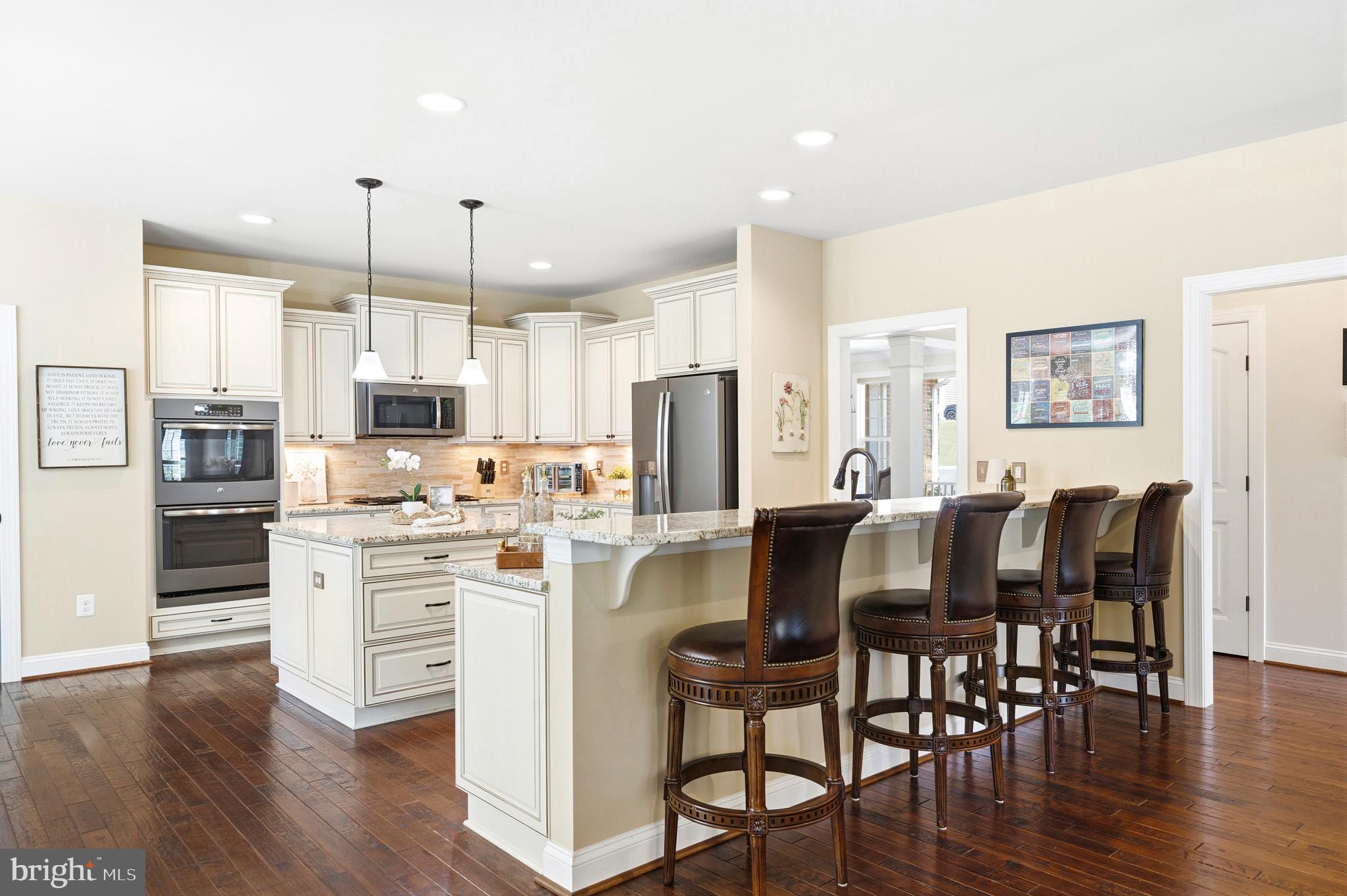 SIMMONS RIDGE - Residential