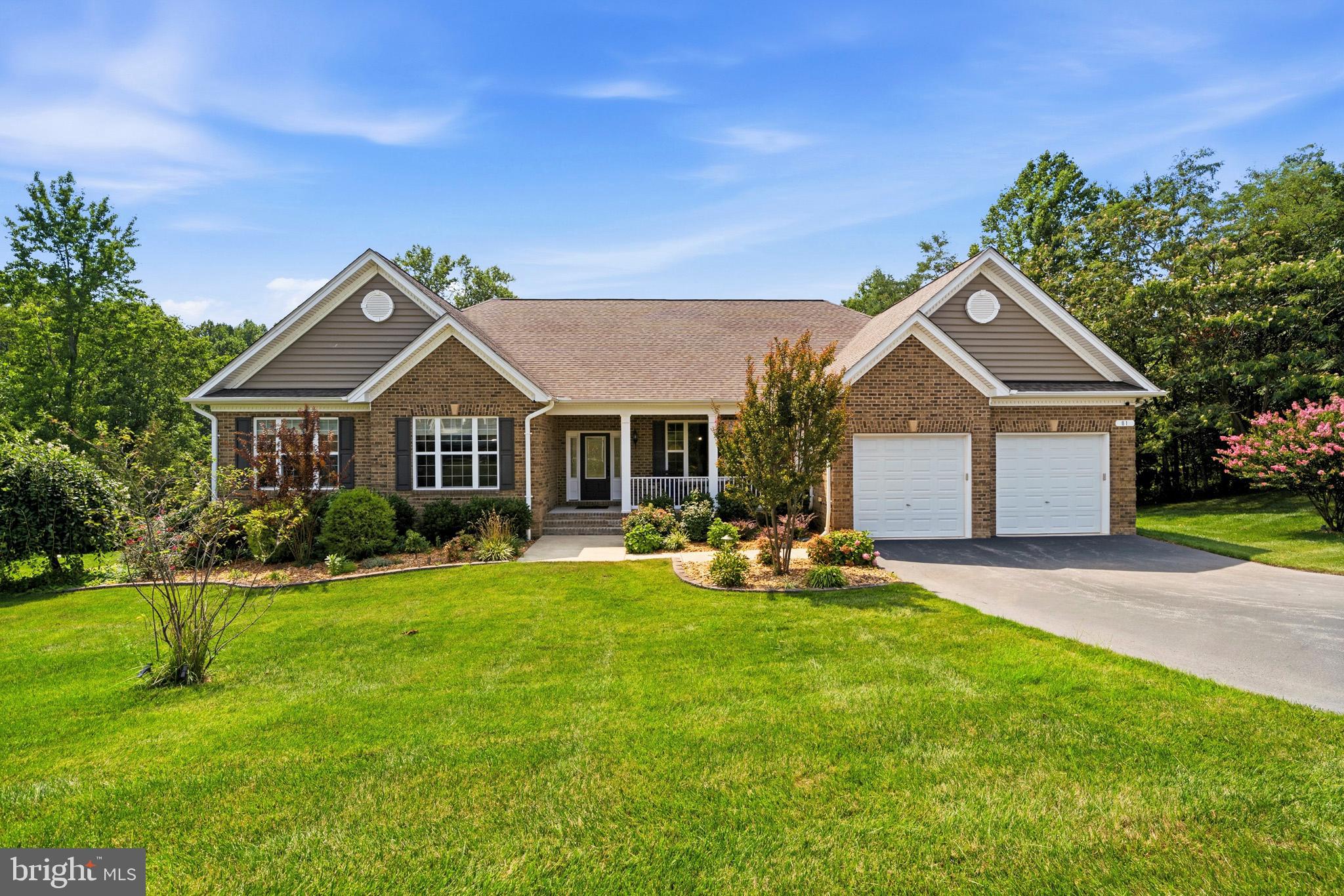 SIMMONS RIDGE - Residential