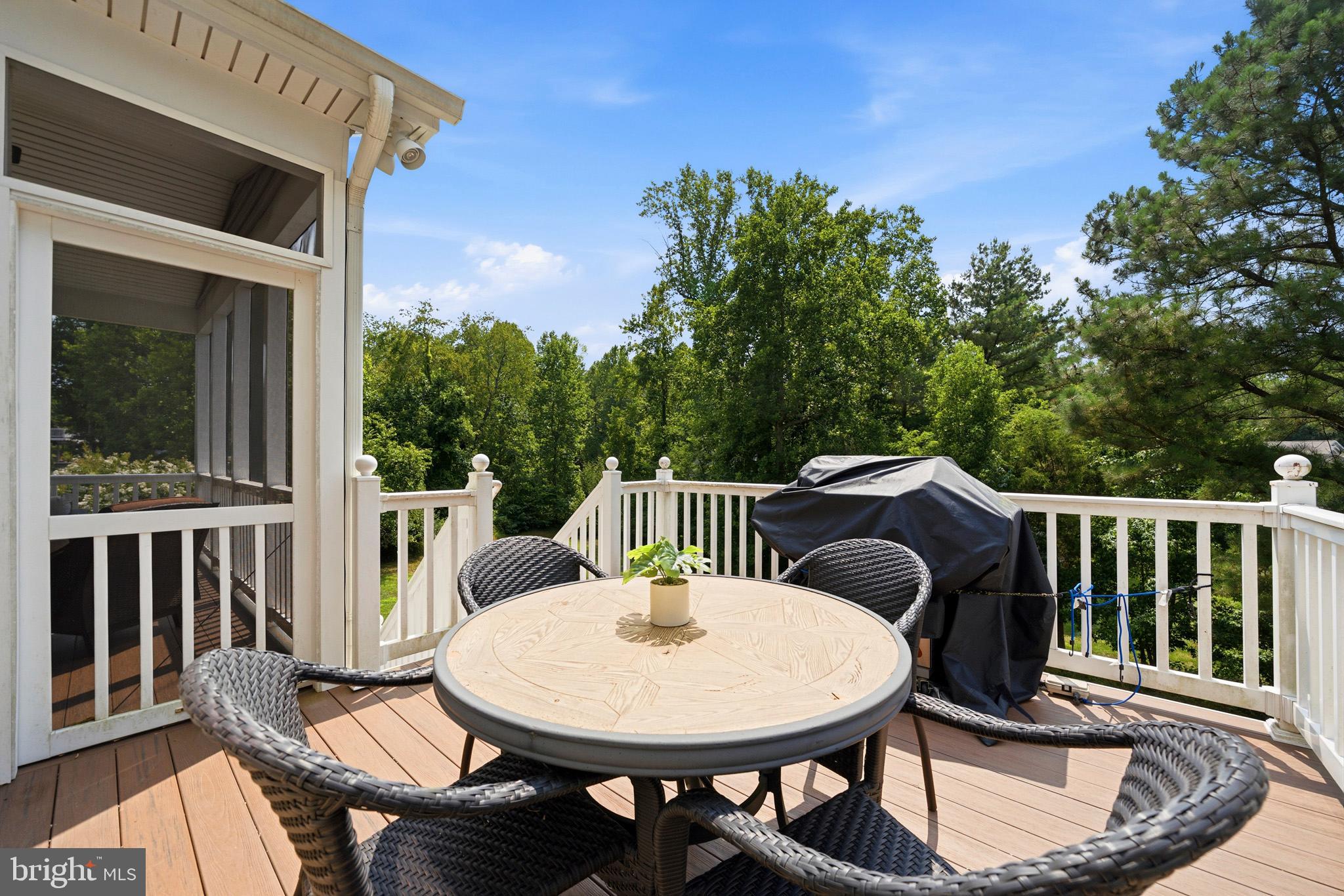 SIMMONS RIDGE - Residential