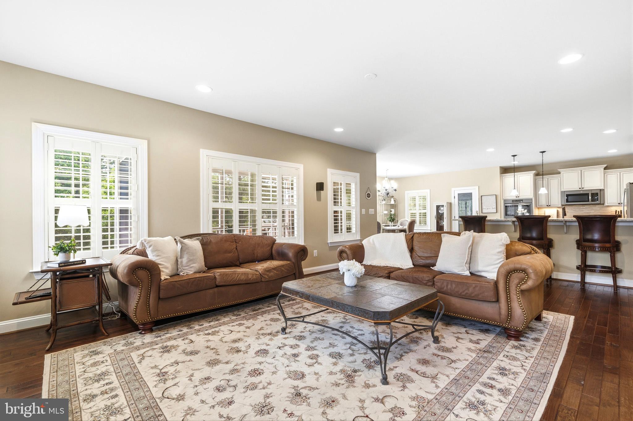 SIMMONS RIDGE - Residential