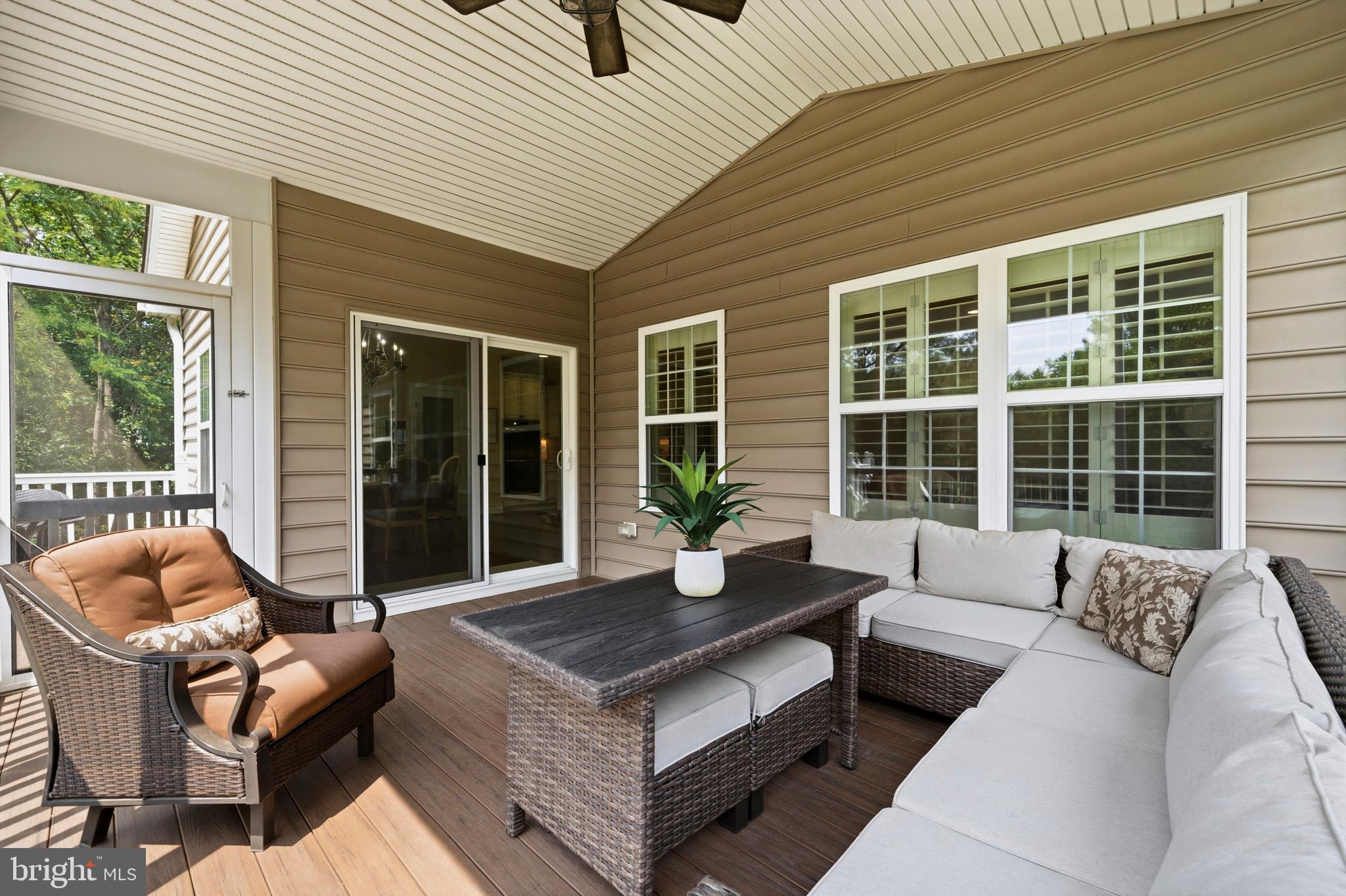 SIMMONS RIDGE - Residential
