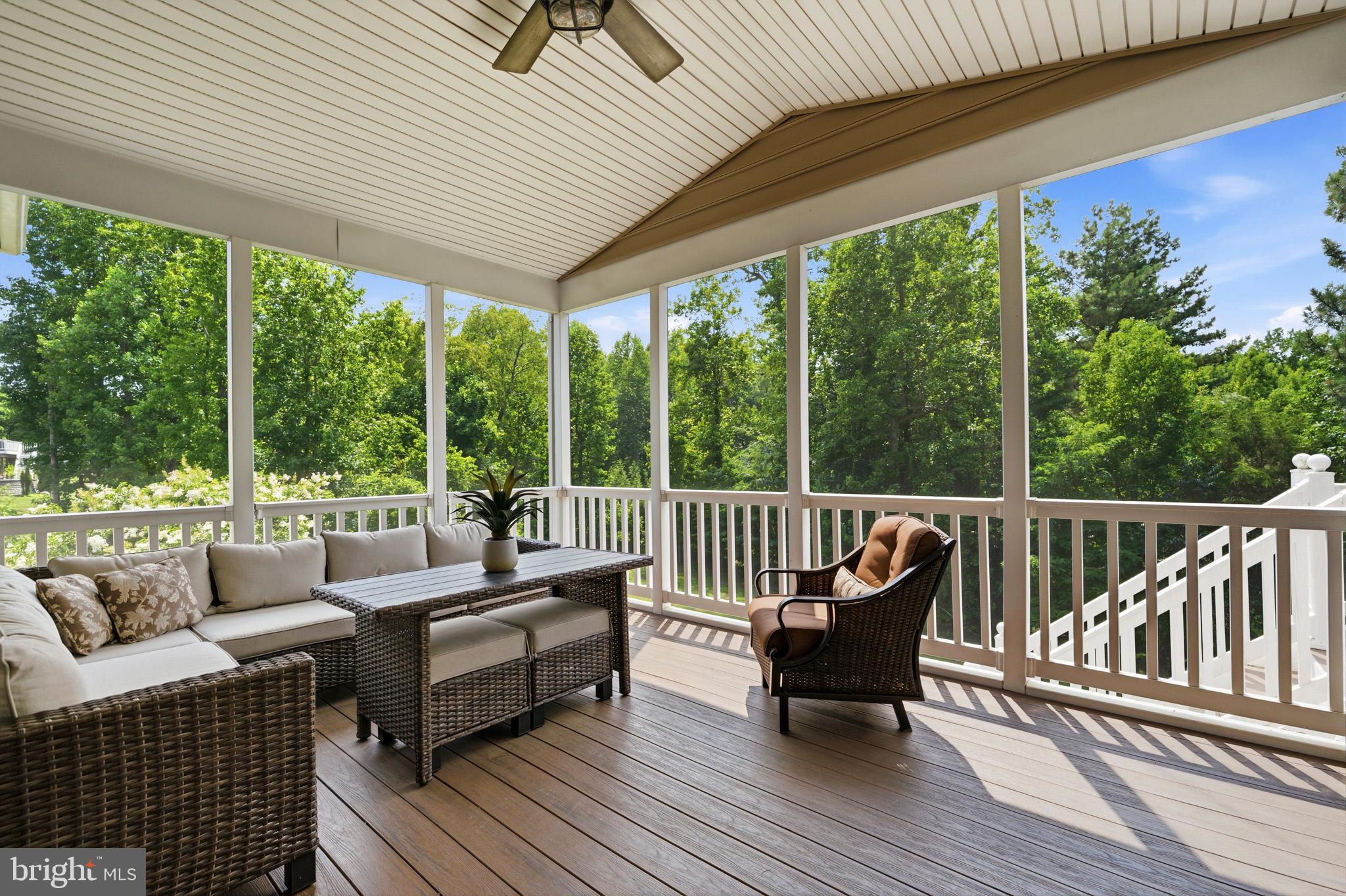 SIMMONS RIDGE - Residential