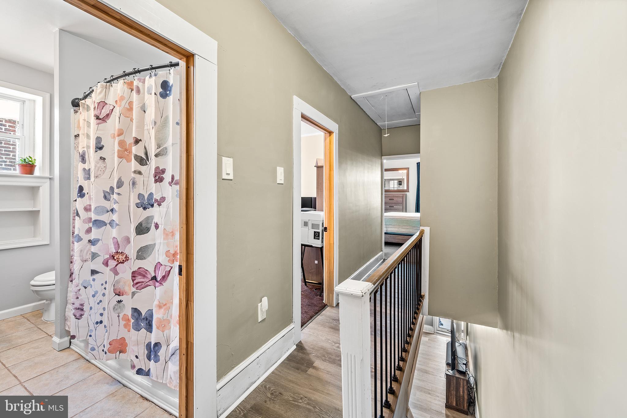 BRIDESBURG - Residential