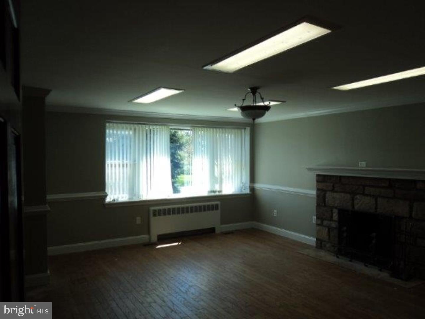 COLESTON - Residential
