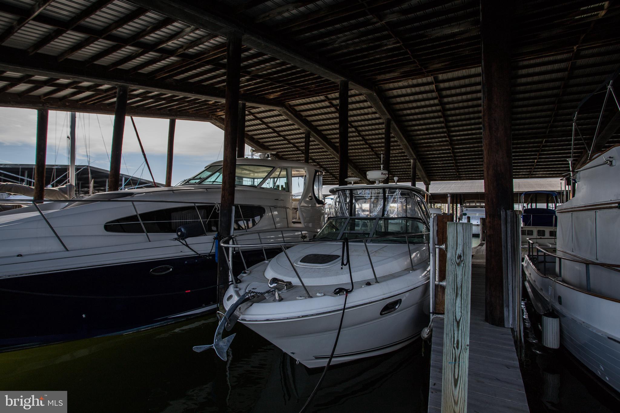 PINEY NARROWS - Residential