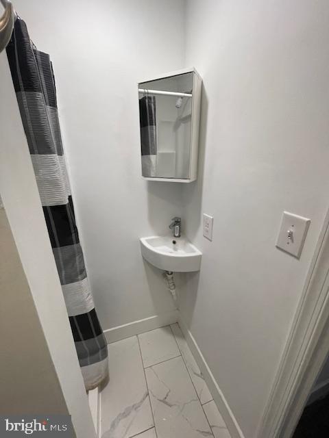 KENSINGTON - Residential Lease