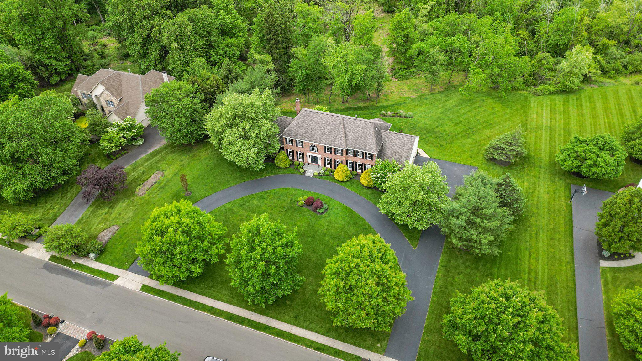 RIVER CROSSING - Residential