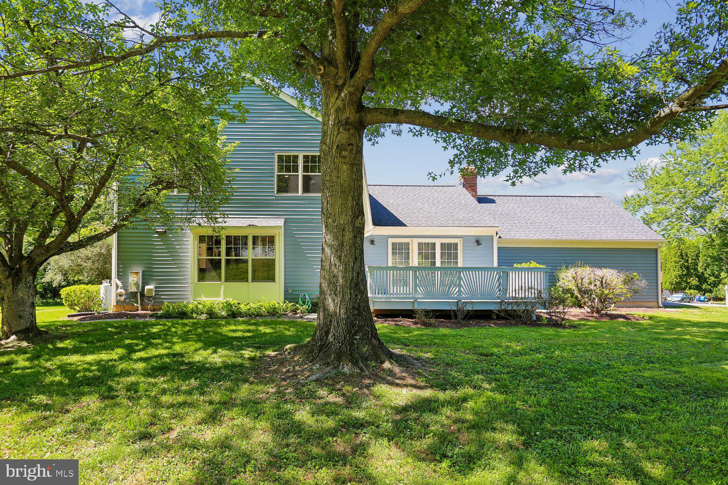 BURNHAM HILLS - Residential
